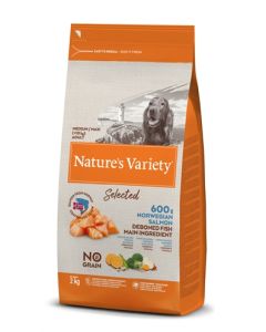 Natures variety selected adult medium norwegian salmon